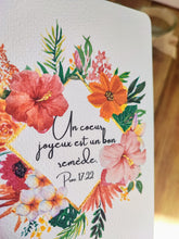 Charger l'image dans la galerie, Détails permettant de voir que le coeur des fleurs est doré pailleté