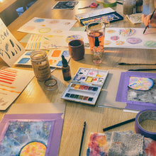 Charger l'image dans la galerie, table atelier aquarelle, peintures
